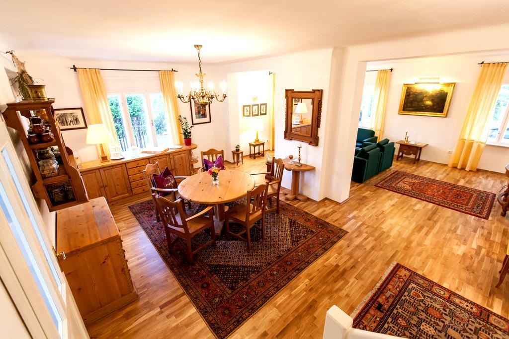 Engels Landhaus Suite Mörbisch am See Dış mekan fotoğraf