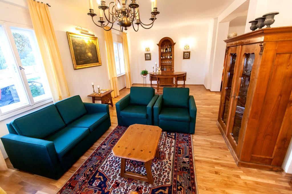 Engels Landhaus Suite Mörbisch am See Dış mekan fotoğraf
